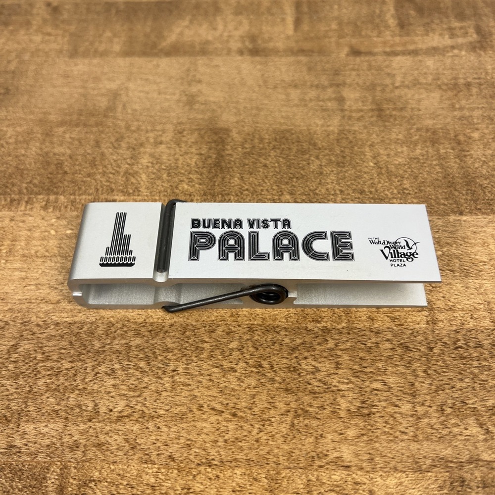 Vtg Buena Vista Palace Walt Disney World Metal Oversized Paper Clip Cast Member